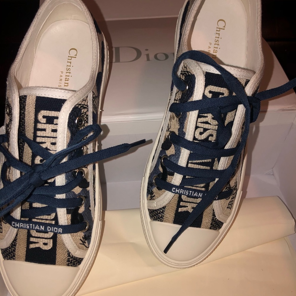 Christian Dior Walk N Dior New